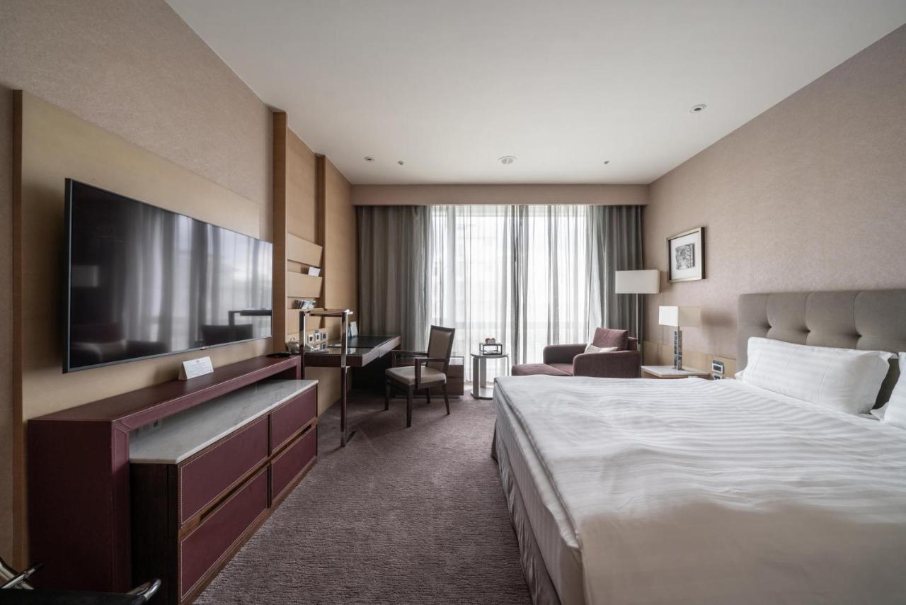 Taipung Suites Тайнань Екстер'єр фото